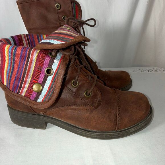 American Eagle Boho Fold-Over Combat Boots Women’s 8 Brown Faux Leather Aztec Wo - Picture 4 of 14